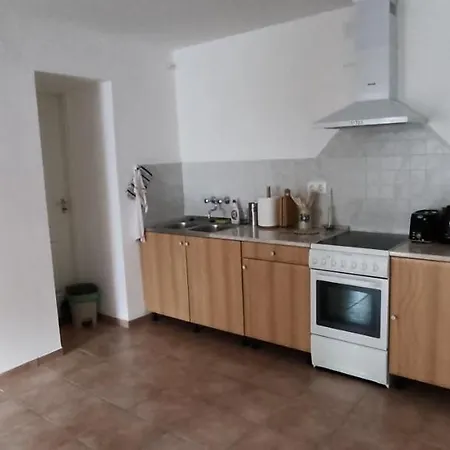 Andrea Vendeghaz Egerszolat