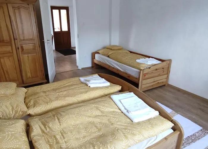Vakantiehuis Andrea Vendeghaz Egerszolat