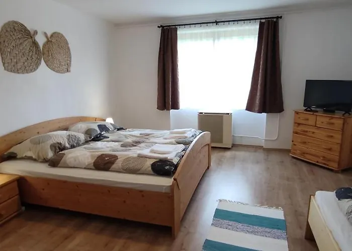 Andrea Vendeghaz Vakantiehuis *